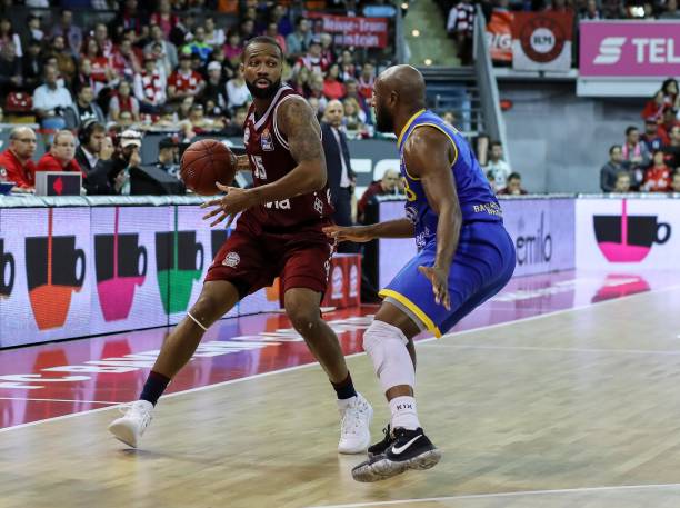 国际舞台上 国际舞台上