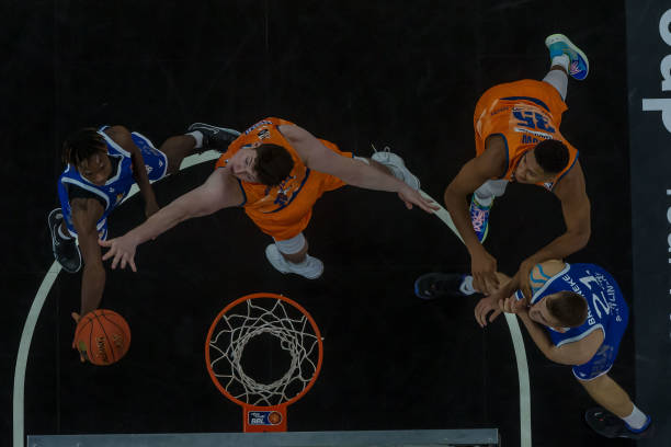 在绿茵场上 在绿茵场上