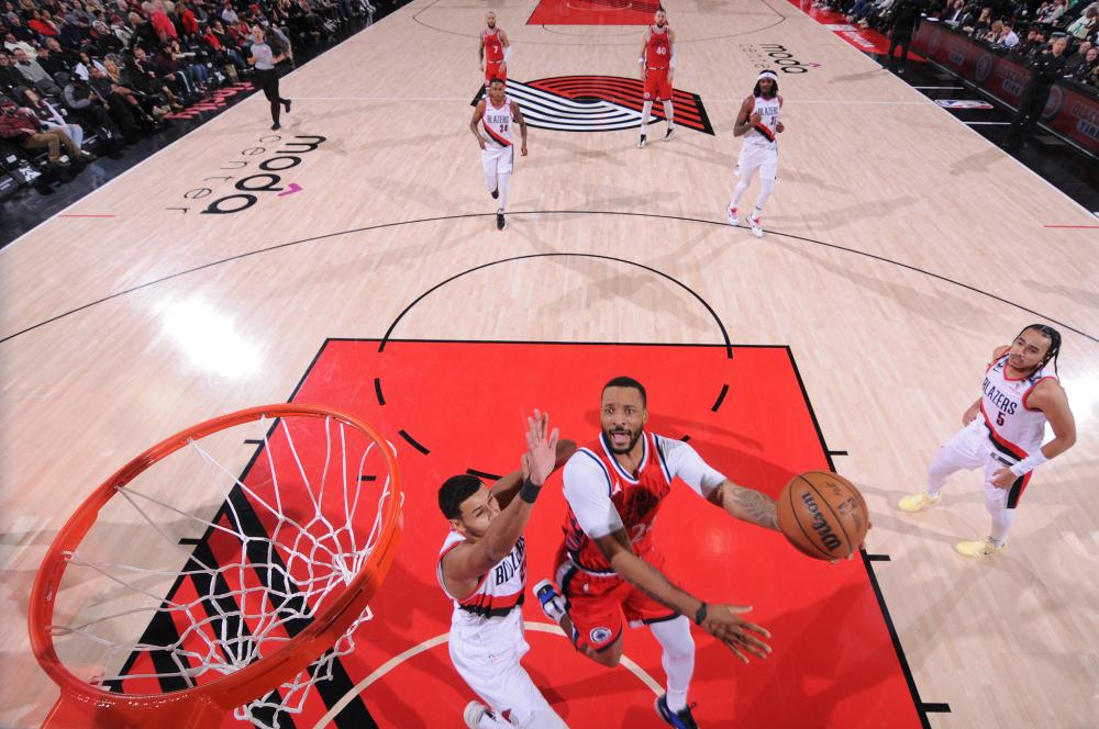 他们利用巴 他们利用巴